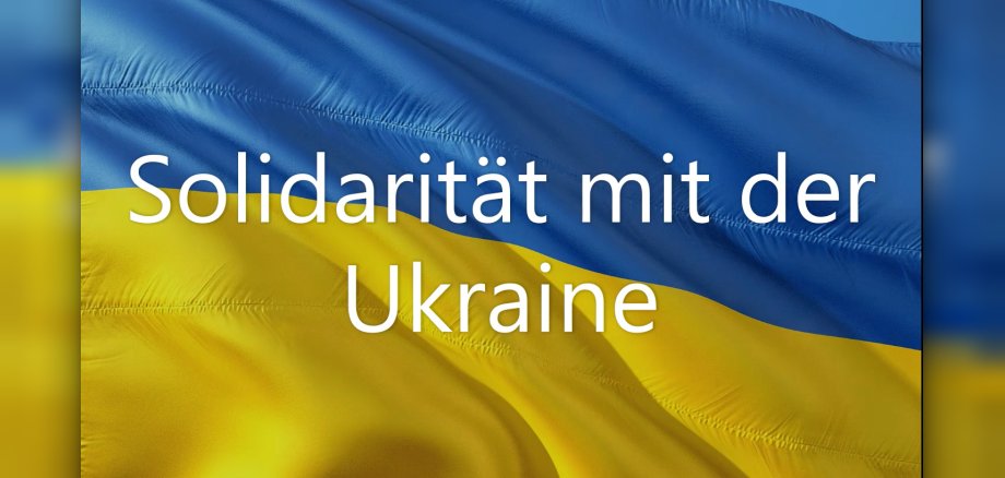 Die Fahne der Ukraine.