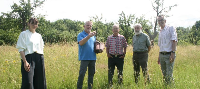 Das Team Vogelschutz im Krifteler Wäldchen.